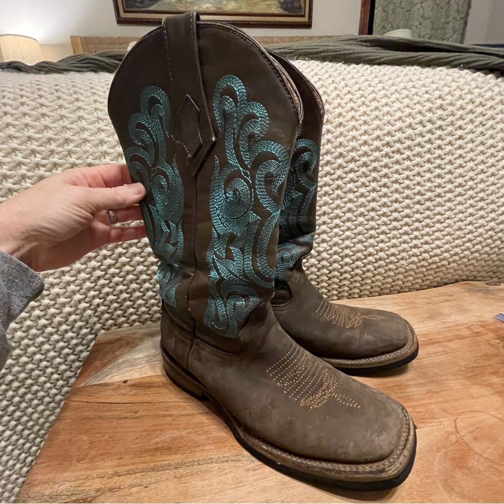 Ferrini cowboy boots, dark brown with turquoise detailing